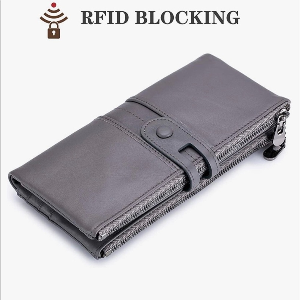 NWOT Roulens leather wallet